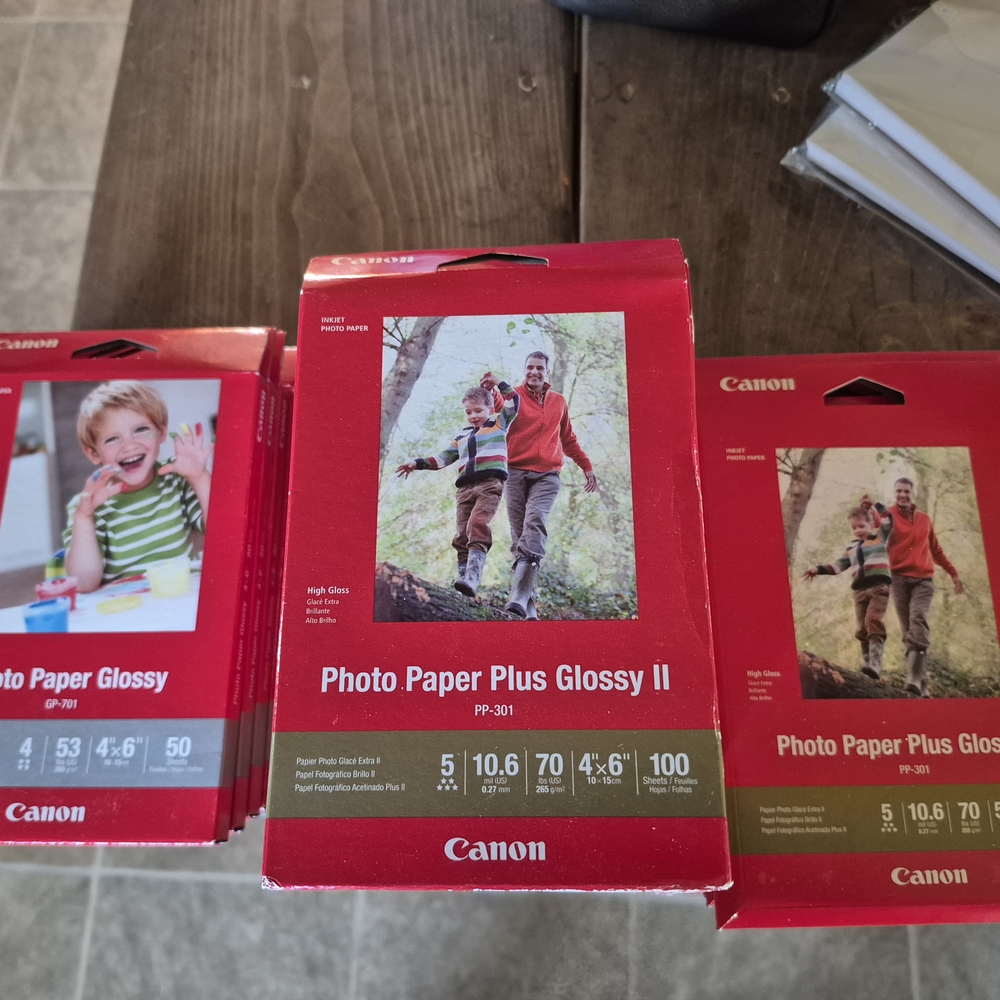 Canon Red Photo Paper Plus Glossy II